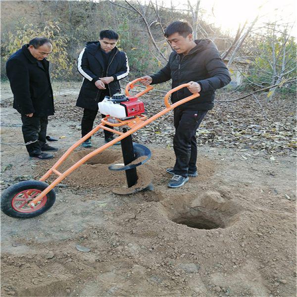 植樹挖坑機(jī)發(fā)揚(yáng)綠護(hù)好傳統(tǒng)